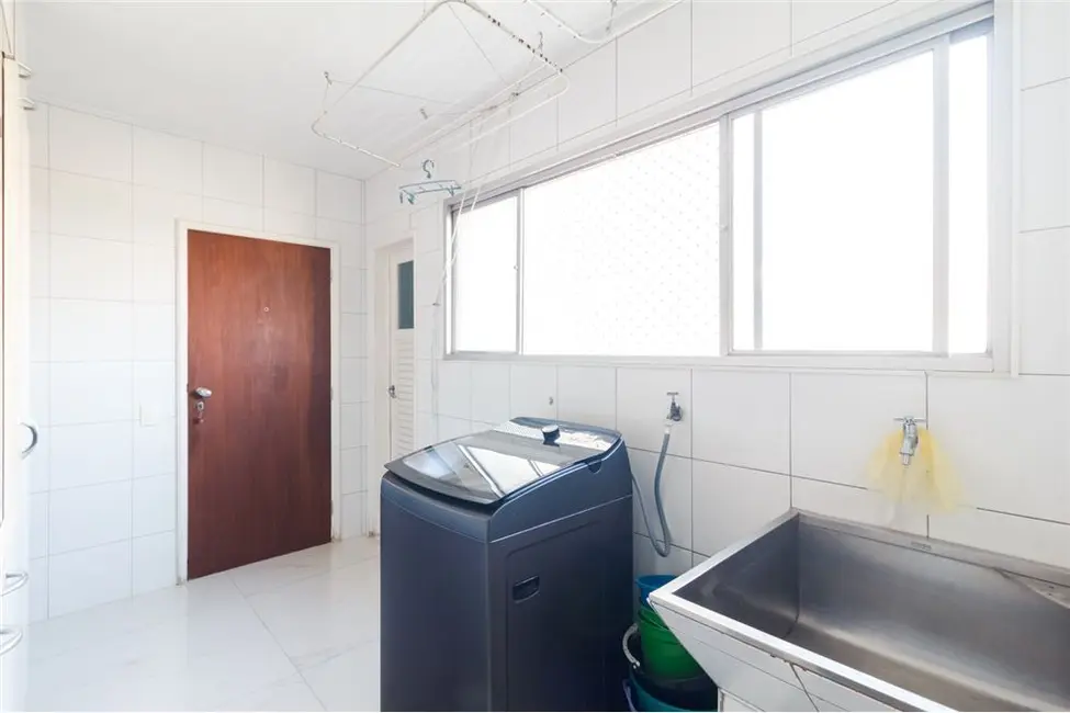 Apartamento com 4 quartos à venda, 171m2 em Campo Belo, São Paulo - SP - imagem 6 Foto 6 de Apartamento com 4 quartos à venda, 171m2 em Campo Belo, São Paulo - SP