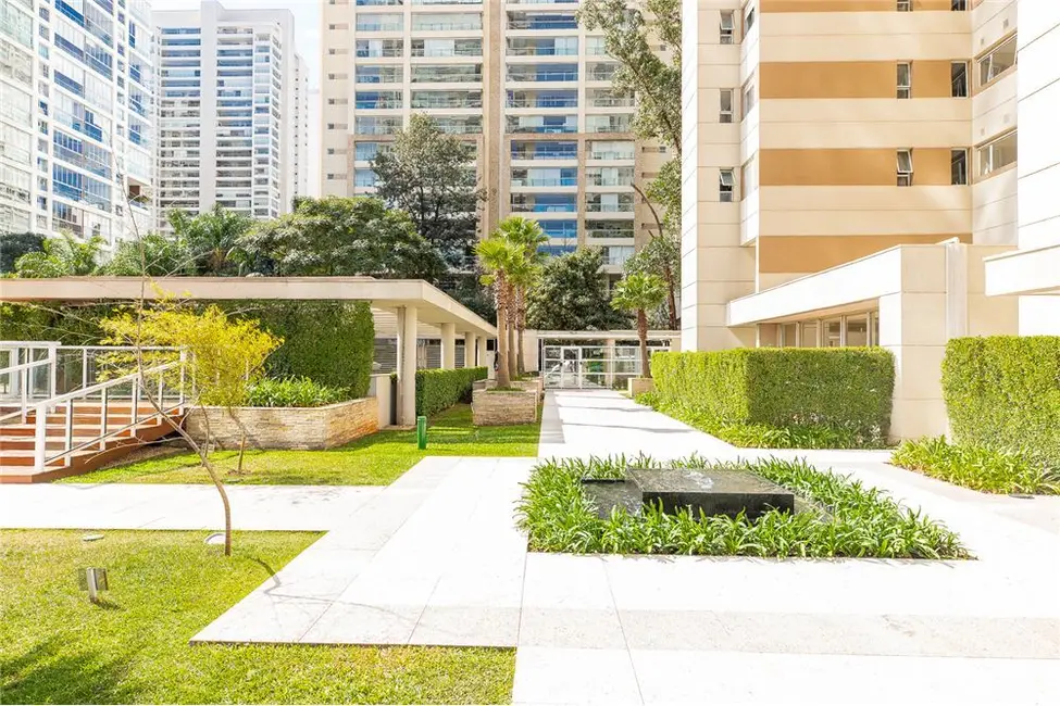 Apartamento com 3 quartos à venda, 181m2 em Campo Belo, São Paulo - SP - imagem 9 Foto 9 de Apartamento com 3 quartos à venda, 181m2 em Campo Belo, São Paulo - SP