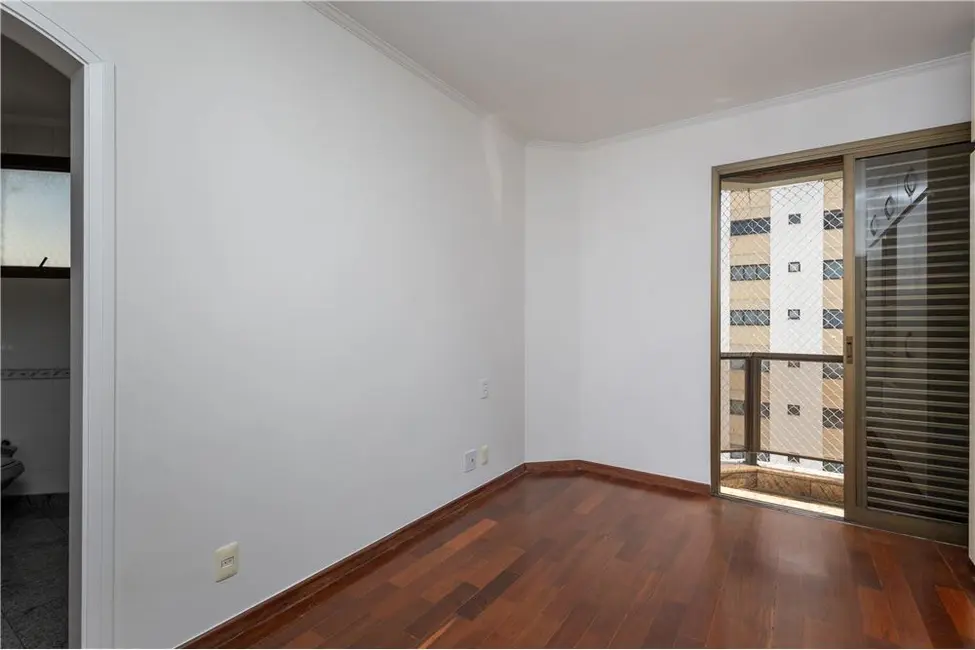 Foto 6 de Apartamento com 5 quartos à venda, 242m2 em Campo Belo, São Paulo - SP