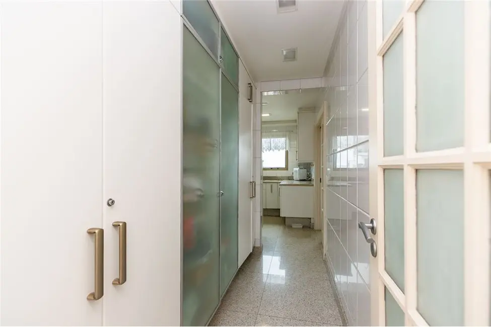 Apartamento com 4 quartos à venda, 280m2 em Campo Belo, São Paulo - SP - imagem 9 Foto 9 de Apartamento com 4 quartos à venda, 280m2 em Campo Belo, São Paulo - SP