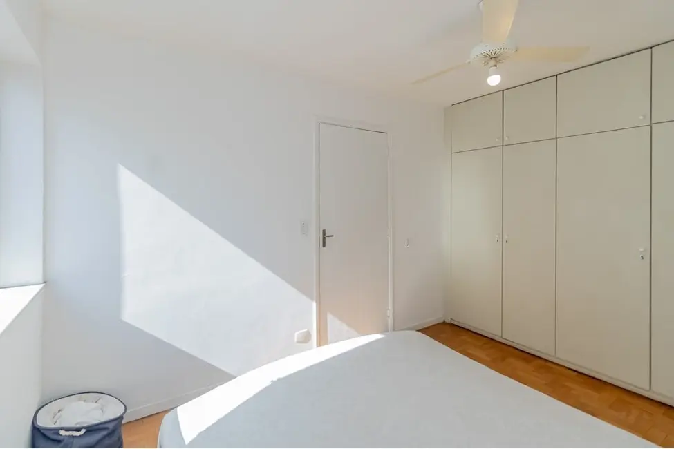 Foto 2 de Apartamento com 2 quartos à venda, 84m2 em Moema, São Paulo - SP