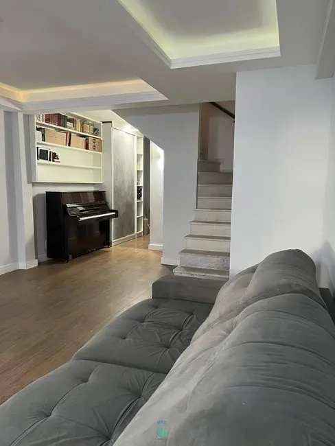 Sobrado com 2 quartos à venda, 136m2 em Jardim das Acácias, São Paulo - SP - imagem 5 Foto 5 de Sobrado com 2 quartos à venda, 136m2 em Jardim das Acácias, São Paulo - SP