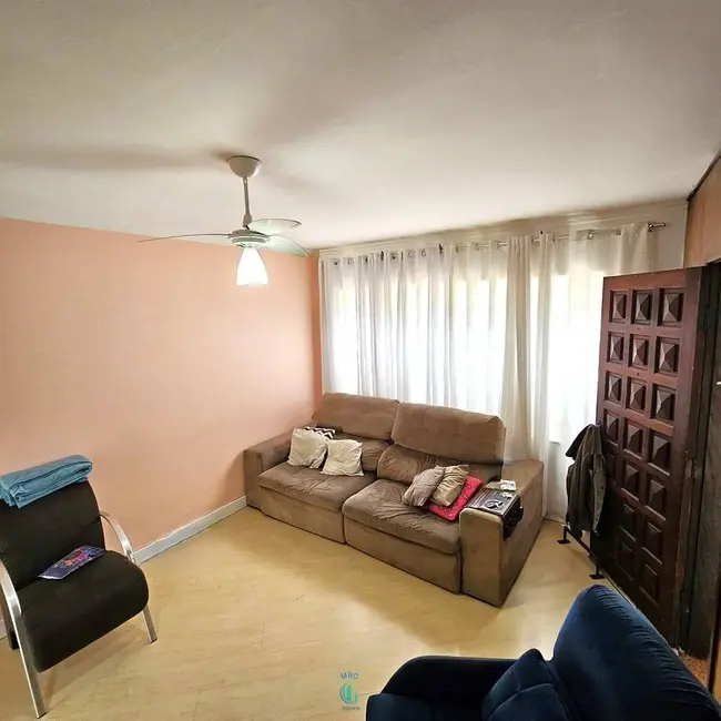 Sobrado com 3 quartos à venda, 140m2 em Socorro, São Paulo - SP - imagem 5 Foto 5 de Sobrado com 3 quartos à venda, 140m2 em Socorro, São Paulo - SP