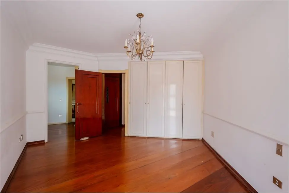 Foto 6 de Casa com 5 quartos à venda, 629m2 em Jardim da Saúde, São Paulo - SP