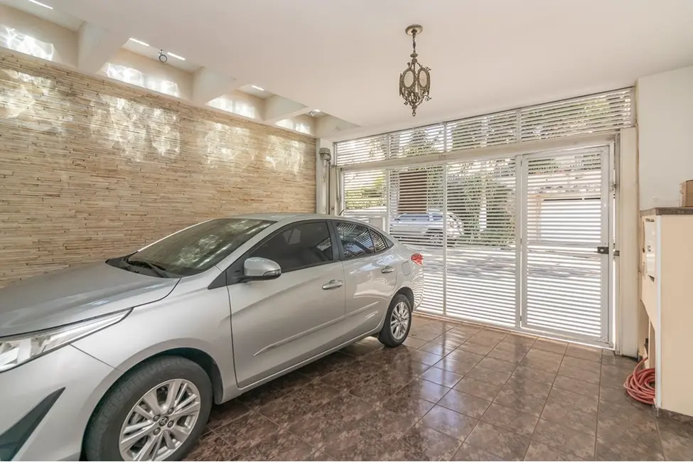 Foto 3 de Casa com 3 quartos à venda, 204m2 em Jardim Prudência, São Paulo - SP