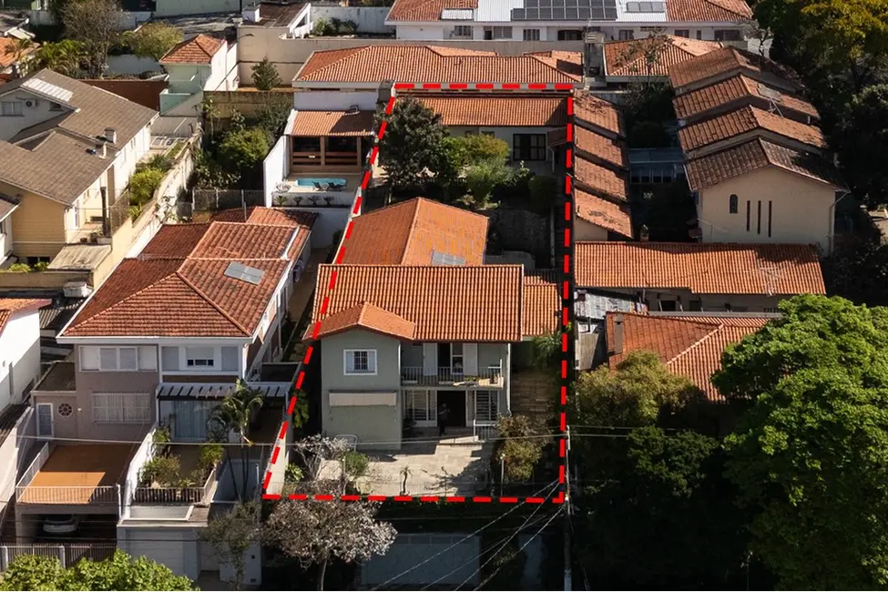 Casa com 4 quartos à venda, 450m2 em Campo Belo, São Paulo - SP - imagem 2 Foto 2 de Casa com 4 quartos à venda, 450m2 em Campo Belo, São Paulo - SP