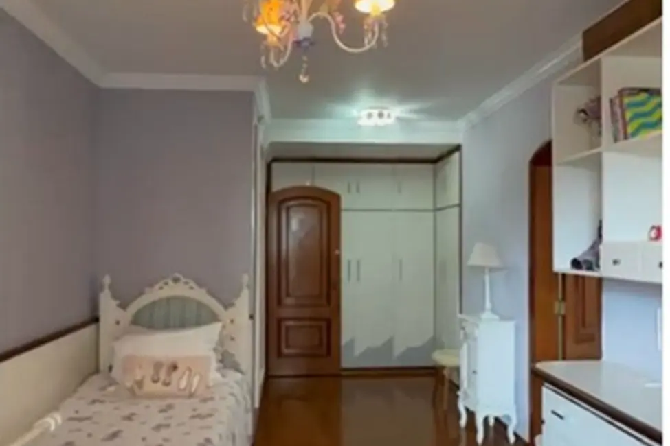 Foto 2 de Apartamento com 4 quartos à venda, 240m2 em Campo Belo, São Paulo - SP