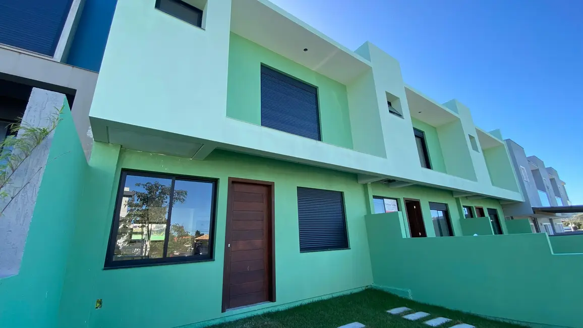 Foto 1 de Casa com 3 quartos à venda, 113m2 em Garopaba - SC