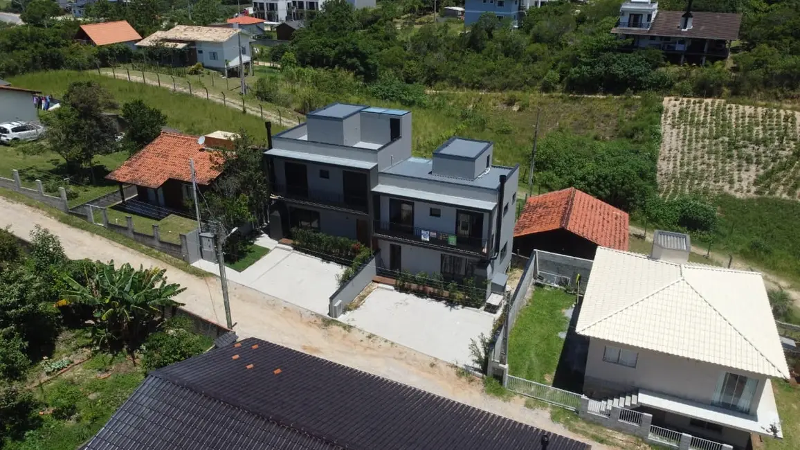 Foto 3 de Casa com 2 quartos à venda, 100m2 em Garopaba - SC