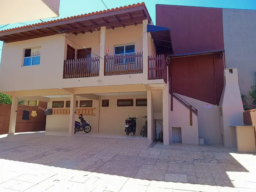 Pousada com 13 quartos à venda, 529m2 em Centro, Garopaba - SC - imagem 5 Foto 5 de Pousada com 13 quartos à venda, 529m2 em Centro, Garopaba - SC