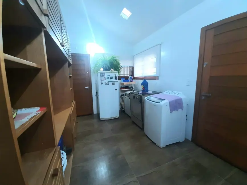 Foto 7 de Casa com 4 quartos à venda, 405m2 em Garopaba - SC