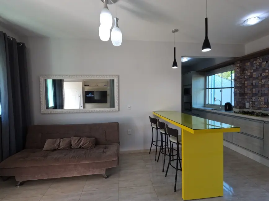 Foto 8 de Casa com 3 quartos à venda, 115m2 em Imbituba - SC
