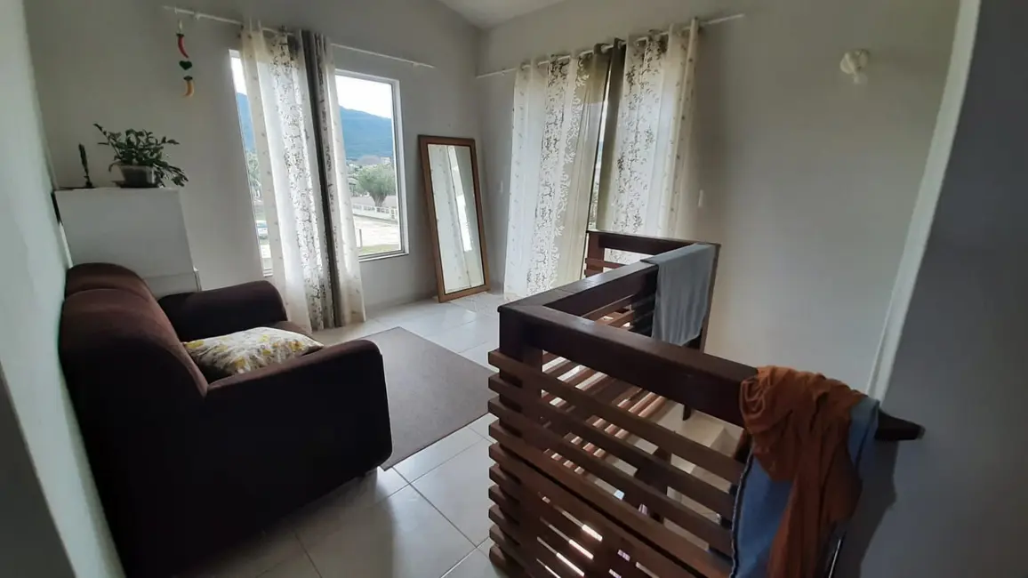 Foto 9 de Casa com 3 quartos à venda, 160m2 em Garopaba - SC