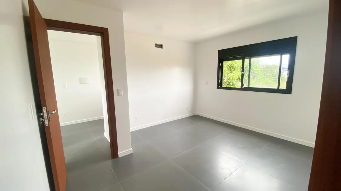 Foto 9 de Casa com 2 quartos à venda, 100m2 em Garopaba - SC