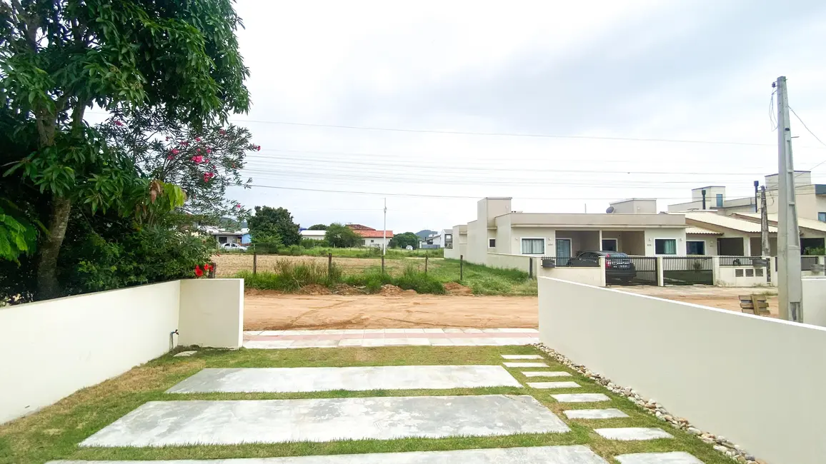 Foto 3 de Casa com 2 quartos à venda, 100m2 em Garopaba - SC
