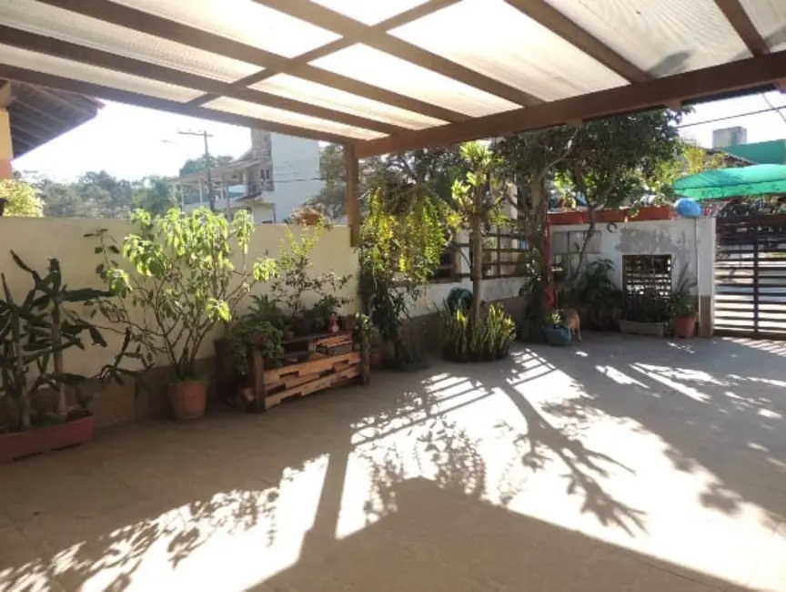 Foto 4 de Casa com 2 quartos à venda, 65m2 em Garopaba - SC