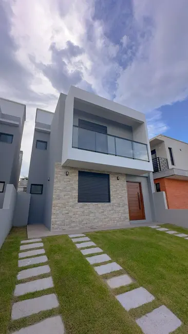 Foto 2 de Casa com 3 quartos à venda, 124m2 em Garopaba - SC