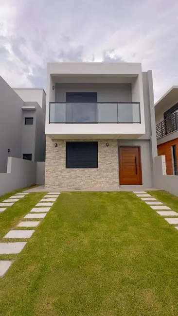 Foto 3 de Casa com 3 quartos à venda, 124m2 em Garopaba - SC