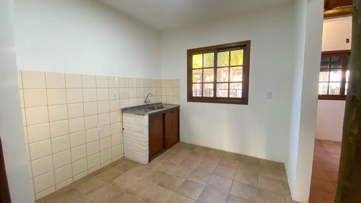 Foto 8 de Casa com 2 quartos à venda, 80m2 em Garopaba - SC