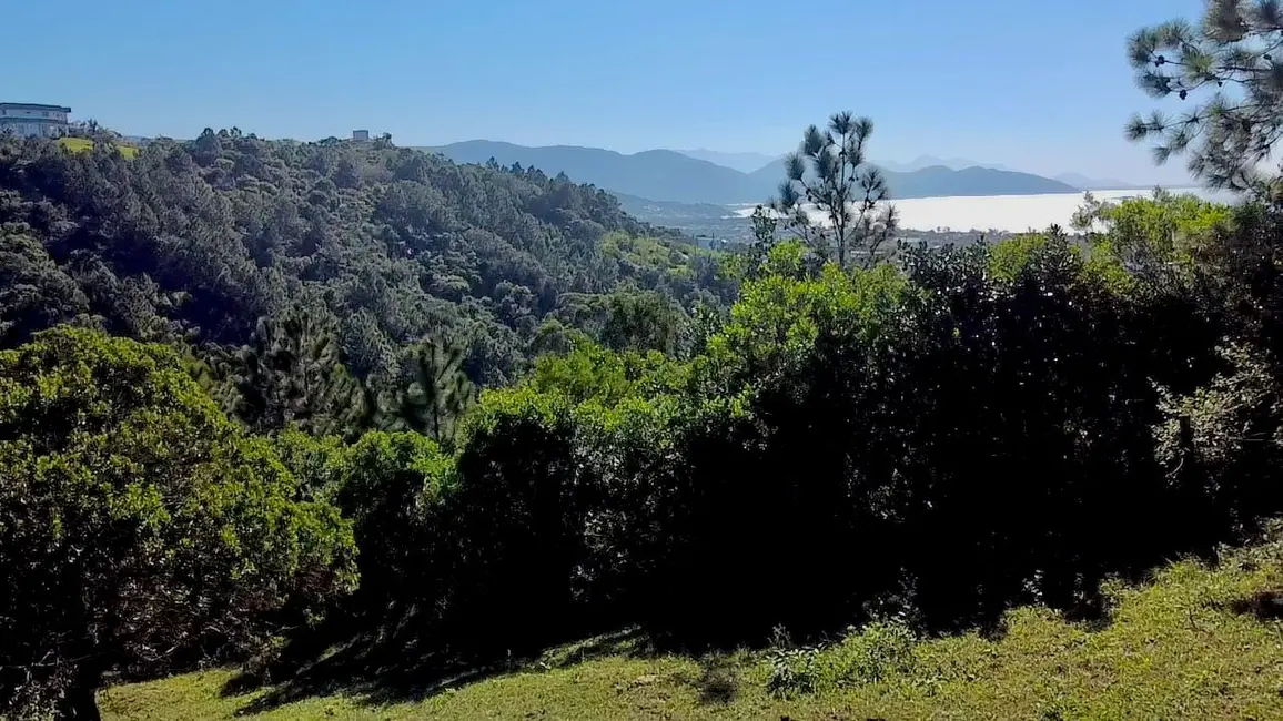 Foto 3 de Terreno / Lote à venda, 899m2 em Garopaba - SC