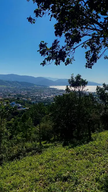 Foto 4 de Terreno / Lote à venda, 899m2 em Garopaba - SC