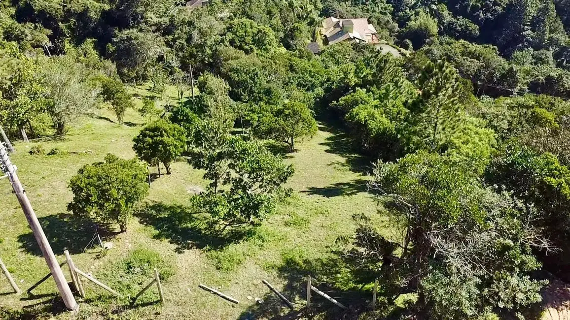 Foto 9 de Terreno / Lote à venda, 899m2 em Garopaba - SC