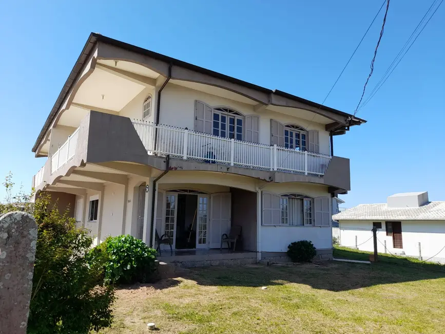 Foto 1 de Casa com 7 quartos à venda, 310m2 em Centro, Garopaba - SC