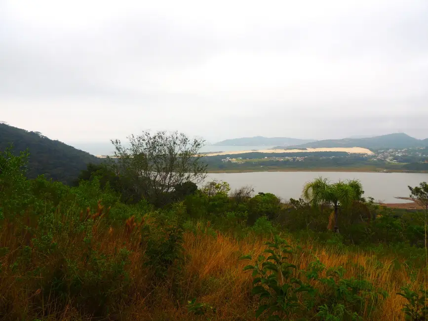 Foto 2 de Terreno / Lote à venda, 46579m2 em Garopaba - SC