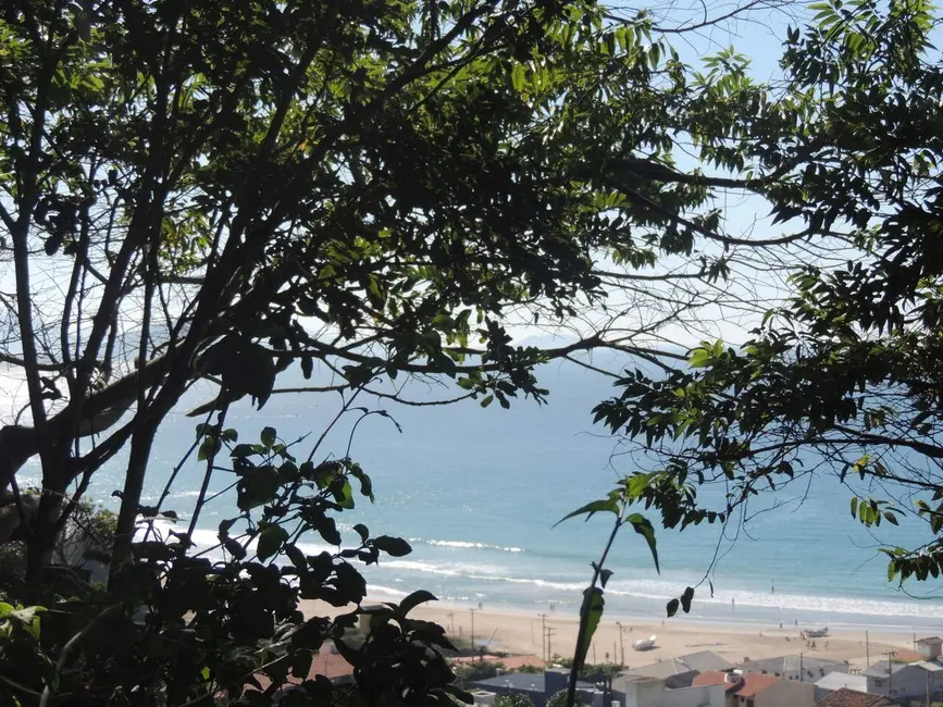 Foto 3 de Terreno / Lote à venda, 974m2 em Garopaba - SC