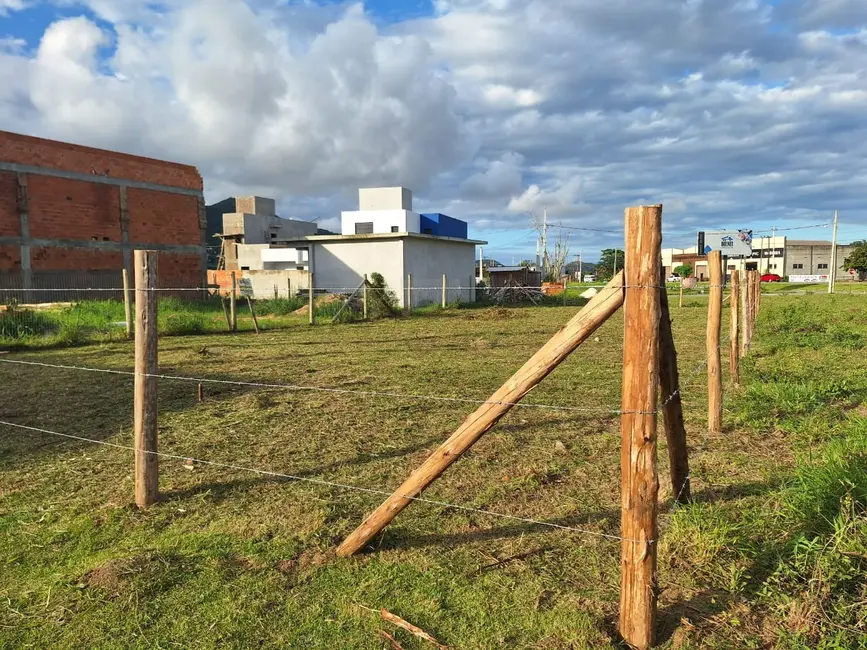 Foto 4 de Terreno / Lote à venda, 361m2 em Garopaba - SC