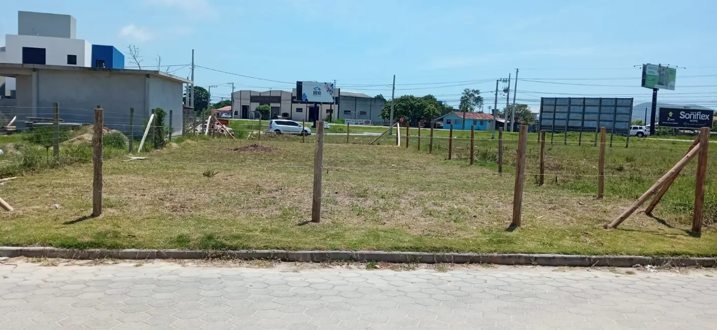 Foto 8 de Terreno / Lote à venda, 361m2 em Garopaba - SC