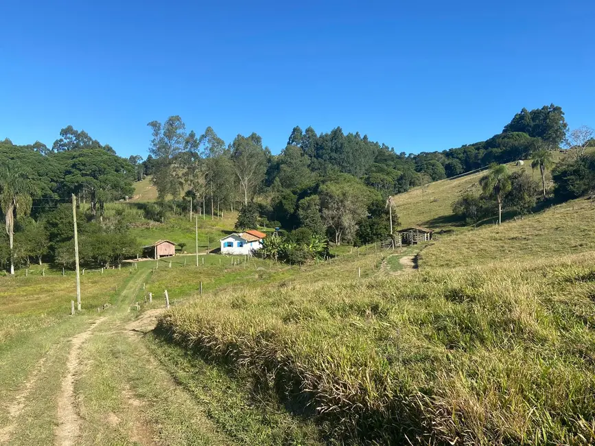 Foto 7 de Sítio / Rancho com 3 quartos à venda, 100m2 em Imarui - SC