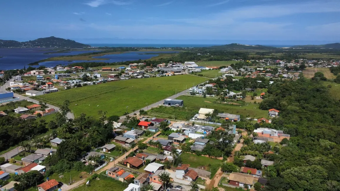 Foto 4 de Apartamento com 2 quartos à venda, 63m2 em Campo Duna, Garopaba - SC