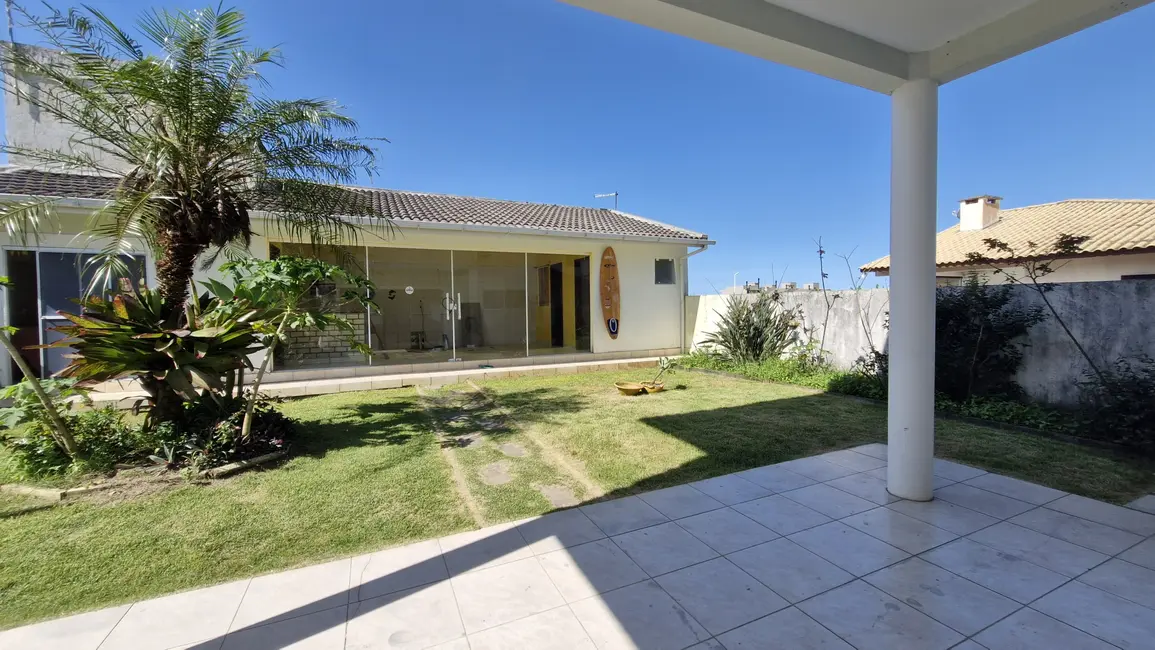 Foto 5 de Casa com 5 quartos à venda, 300m2 em Garopaba - SC