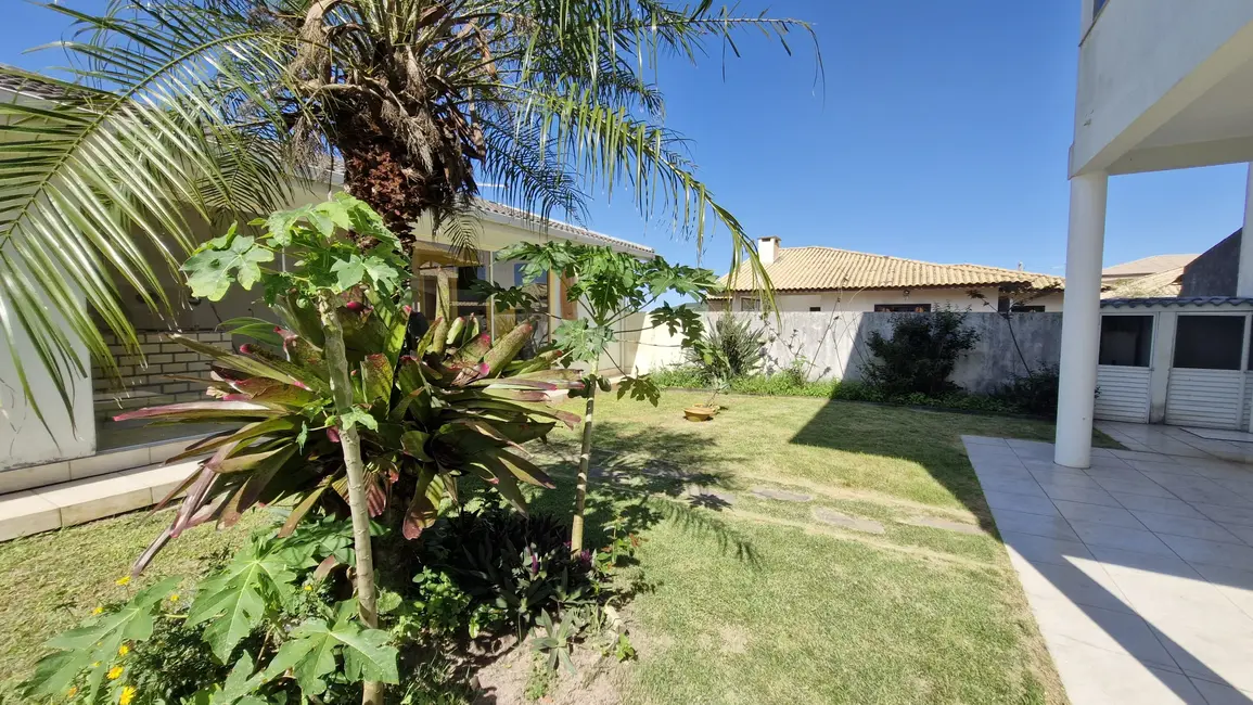 Foto 7 de Casa com 5 quartos à venda, 300m2 em Garopaba - SC