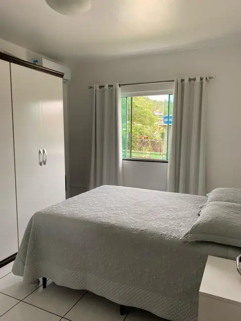 Foto 7 de Casa com 3 quartos à venda, 105m2 em Centro, Garopaba - SC