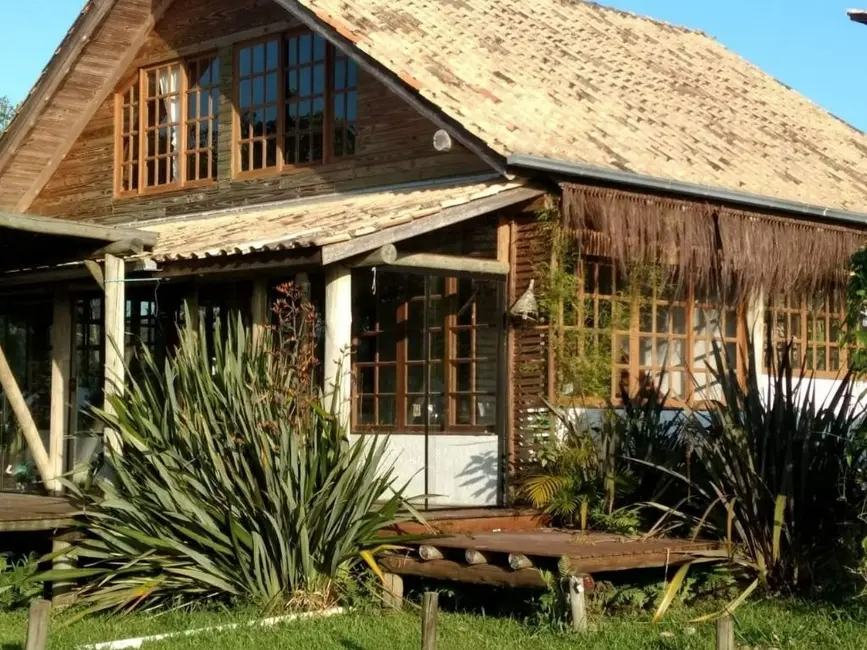 Foto 4 de Casa com 4 quartos à venda, 120m2 em Ibiraquera, Imbituba - SC