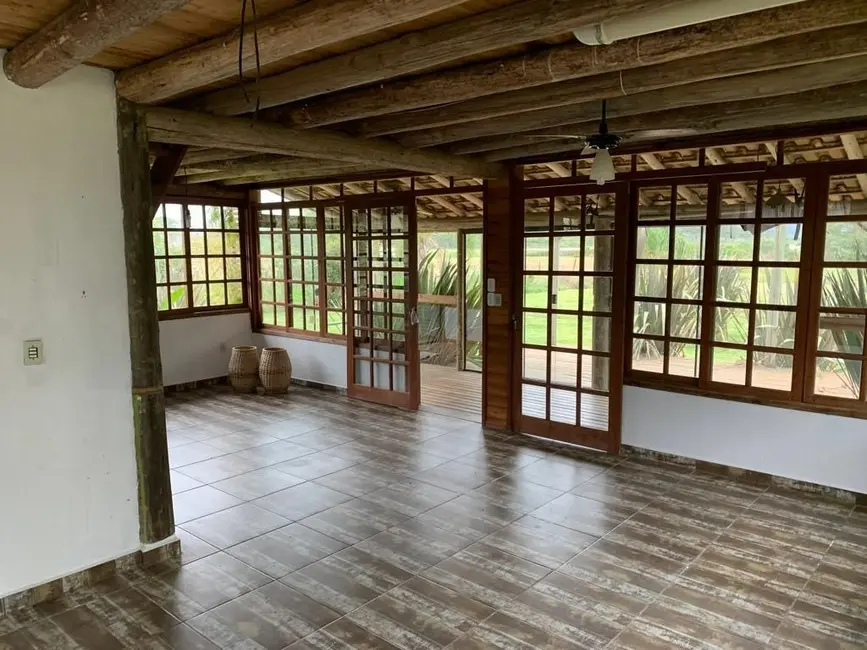 Foto 9 de Casa com 4 quartos à venda, 120m2 em Ibiraquera, Imbituba - SC