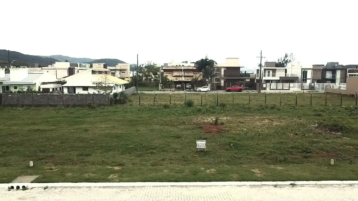 Foto 5 de Terreno / Lote à venda, 360m2 em Garopaba - SC