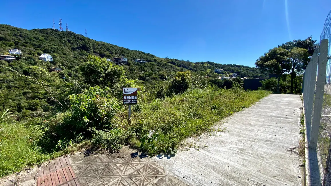 Foto 5 de Terreno / Lote à venda, 810m2 em Garopaba - SC