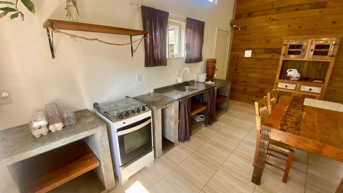 Foto 8 de Casa com 3 quartos à venda, 158m2 em Garopaba - SC