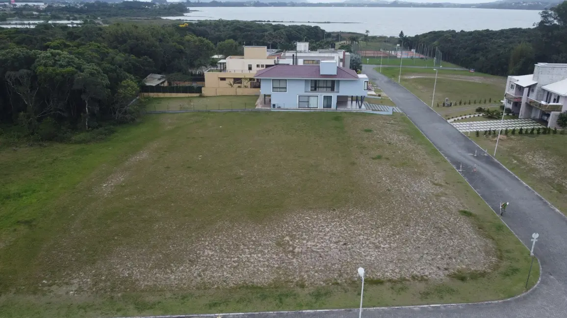 Foto 4 de Terreno / Lote à venda, 1044m2 em Imbituba - SC