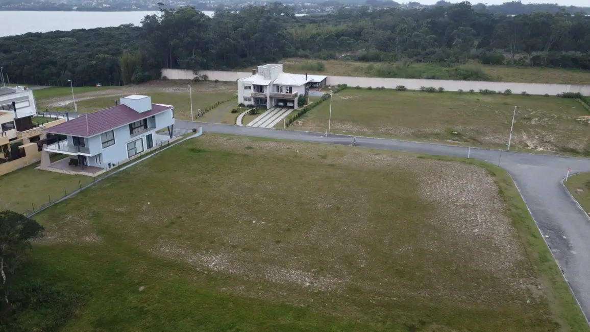 Foto 6 de Terreno / Lote à venda, 1044m2 em Imbituba - SC