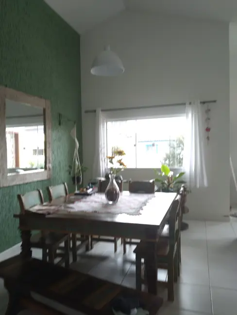 Foto 6 de Casa com 2 quartos à venda, 120m2 em Garopaba - SC