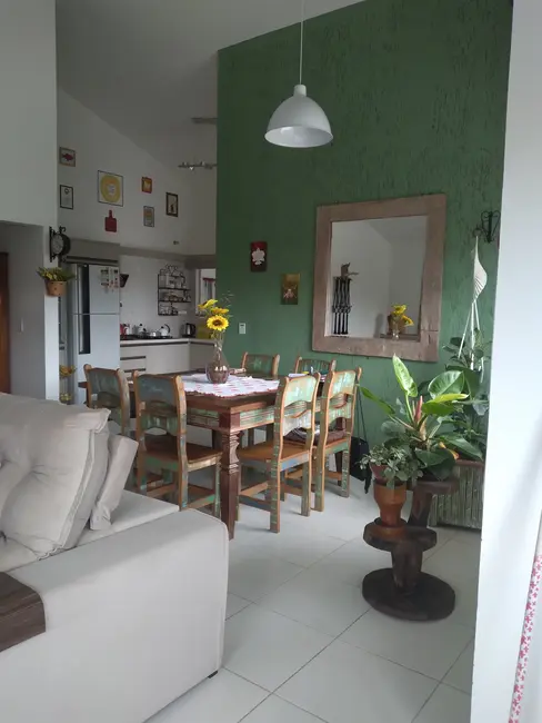 Foto 5 de Casa com 2 quartos à venda, 120m2 em Garopaba - SC
