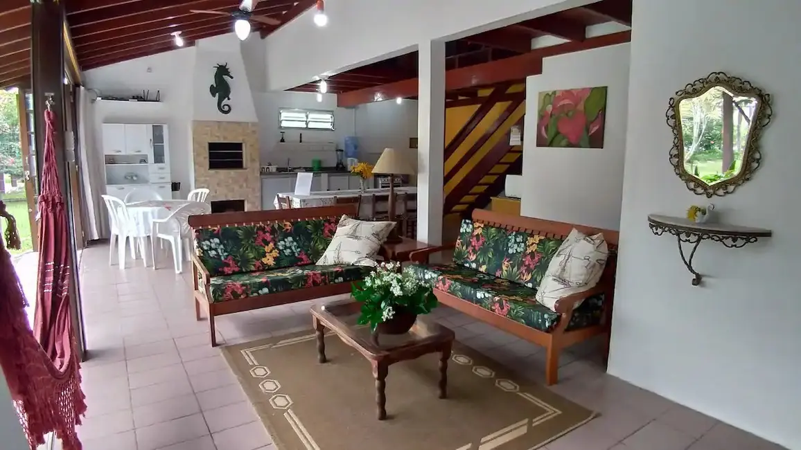 Foto 8 de Casa com 4 quartos à venda, 110m2 em Centro, Garopaba - SC