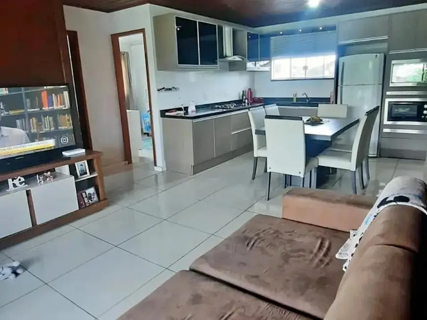 Foto 7 de Casa com 4 quartos à venda, 110m2 em Centro, Garopaba - SC