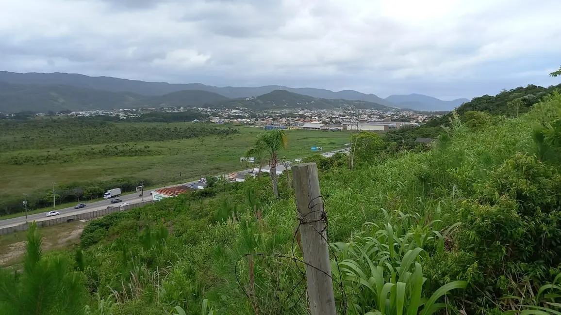Foto 9 de Terreno / Lote à venda, 2640m2 em Garopaba - SC