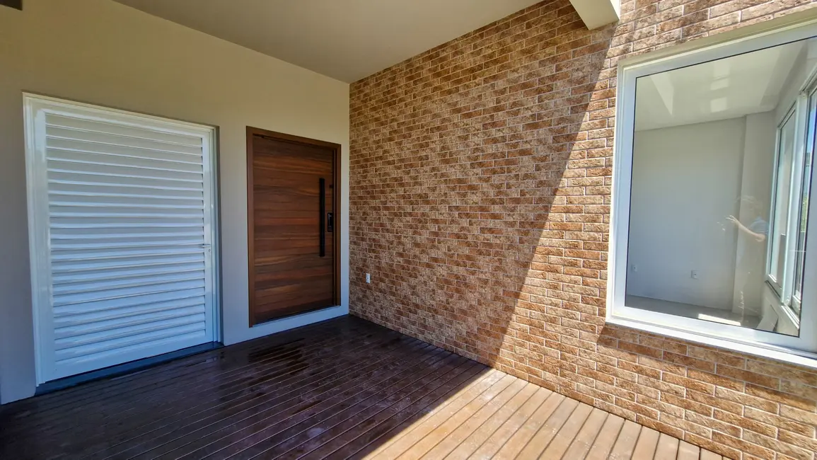 Foto 4 de Casa com 3 quartos à venda, 146m2 em Garopaba - SC