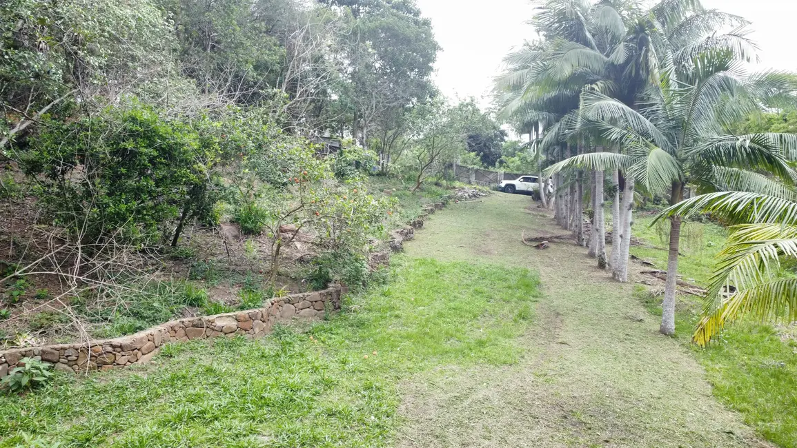 Foto 1 de Terreno / Lote à venda, 1528m2 em Garopaba - SC